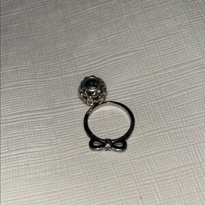 Pandora children charm with bow ring